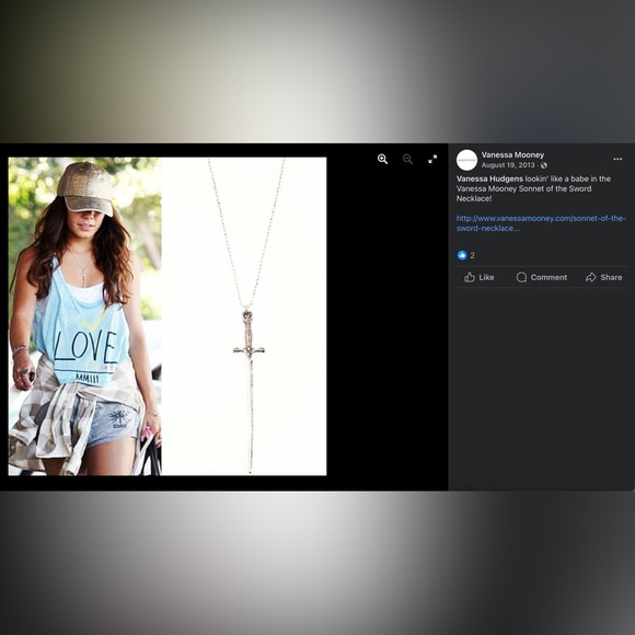 Vanessa Mooney sonnet of the sword silver dagger necklace - Picture 5 of 5